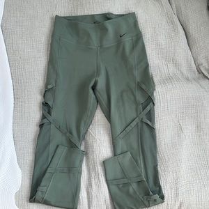 Nike Highwaisted Ballet Style Legging